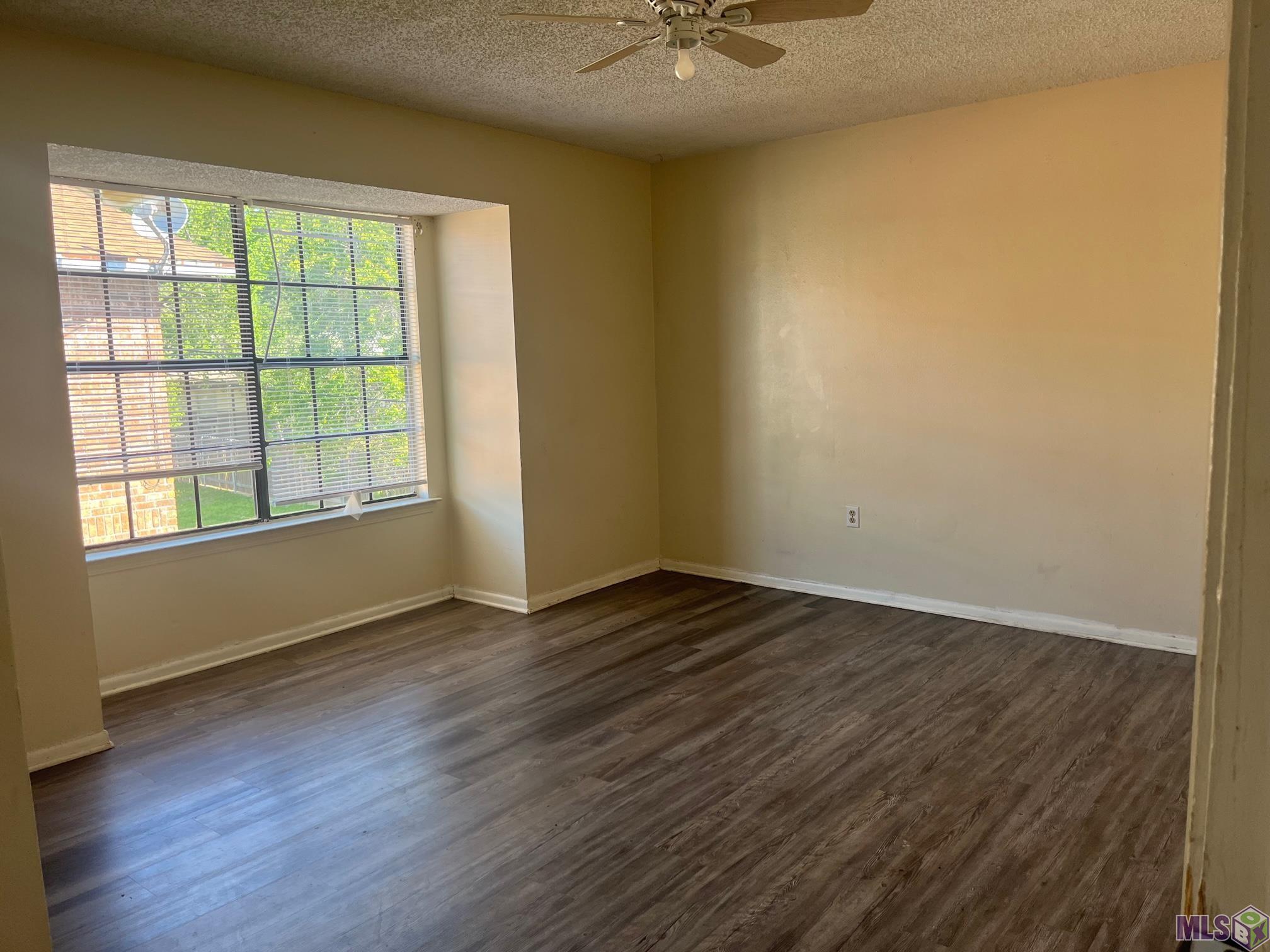 1055 Manson Drive Baton Rouge, LA 70816 - Photo 4 of 13
