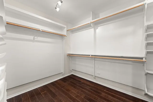 $799,000 | 9109 Balcones Club Drive, Austin, TX 78750