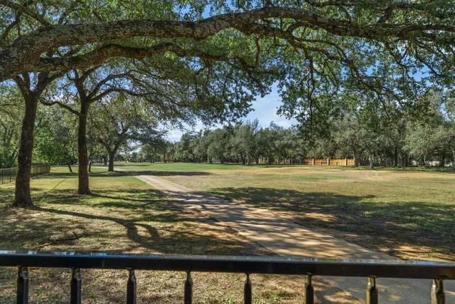 $799,000 | 9109 Balcones Club Drive, Austin, TX 78750