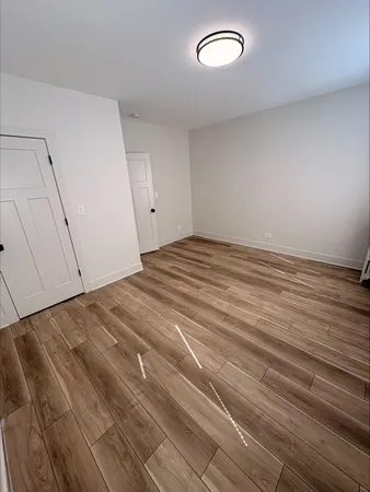 $2,995 | 6254 North Whipple Street, Unit 1, Chicago, IL 60659