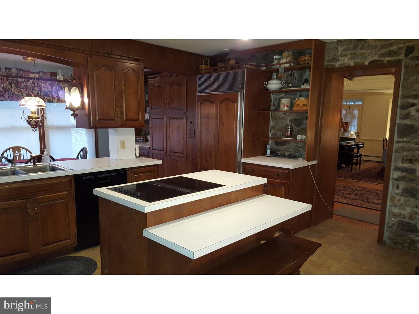 2260 Keiper Road Quakertown, PA 18951 - Photo 8 of 25 Kitchen