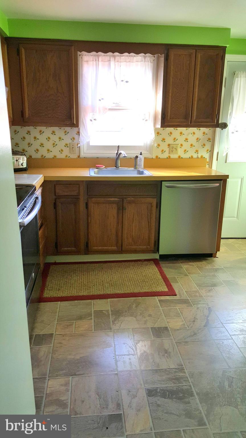 482 Amesbury Road Lancaster, PA 17601 - Photo 14 of 40