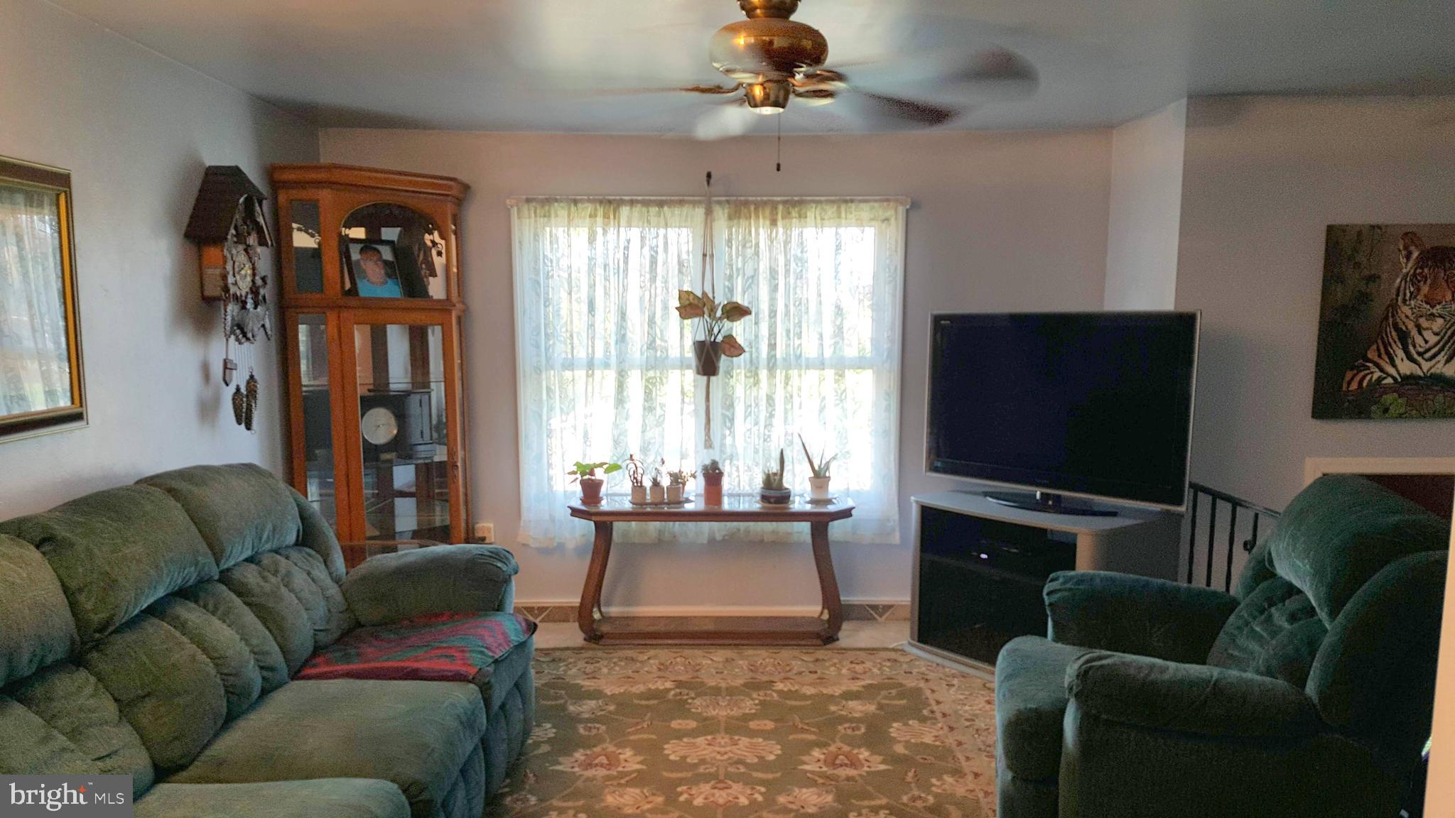 482 Amesbury Road Lancaster, PA 17601 - Photo 7 of 40