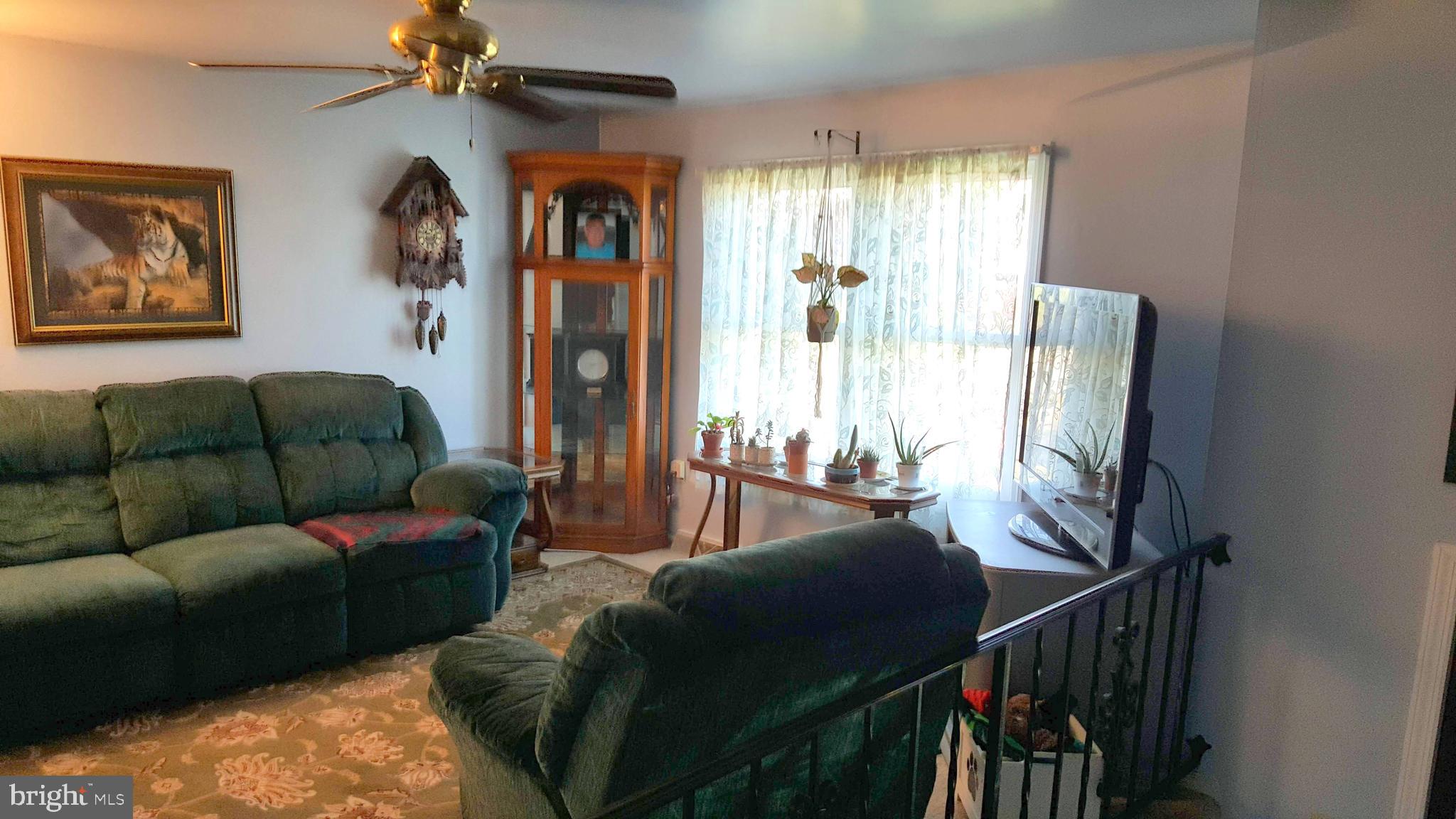 482 Amesbury Road Lancaster, PA 17601 - Photo 8 of 40