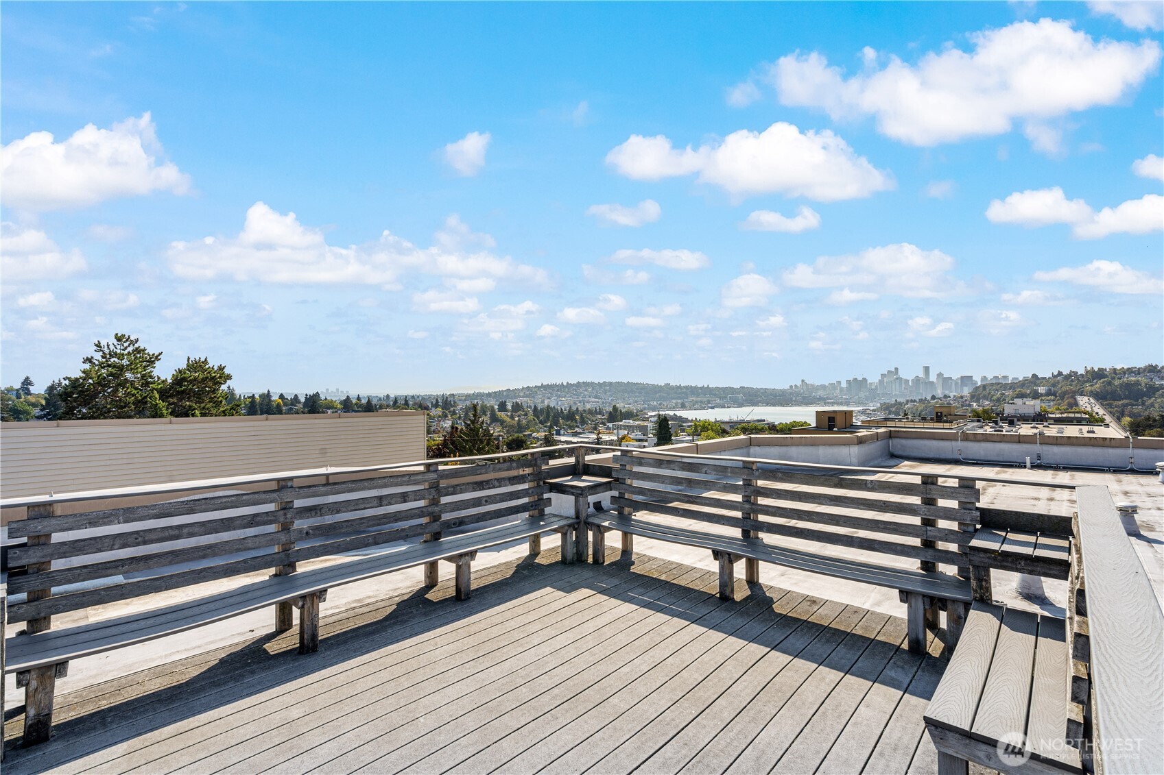 4020 Aurora Avenue North, Unit 302 Seattle, WA 98103 - Photo 20 of 25