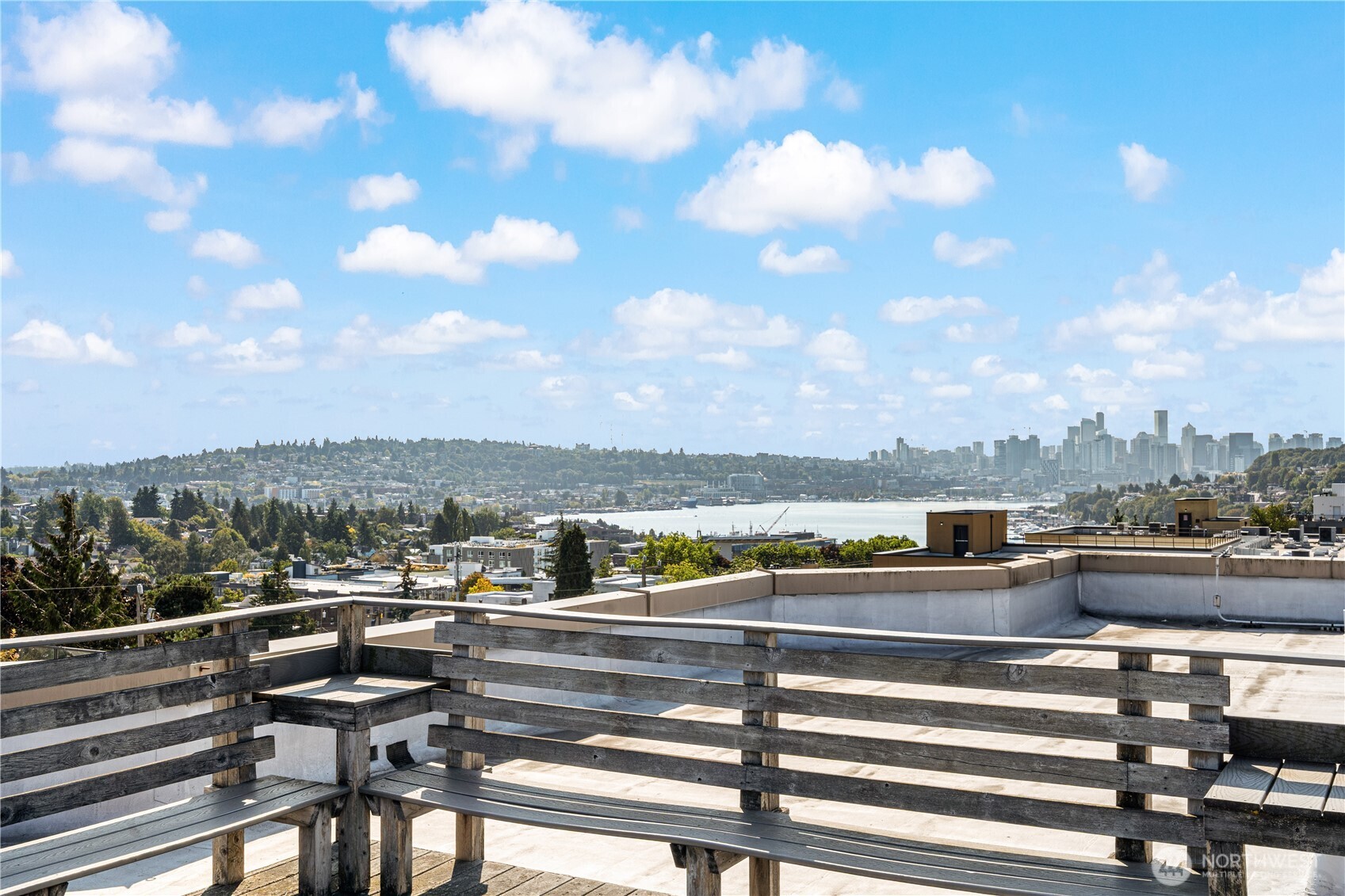 4020 Aurora Avenue North, Unit 302 Seattle, WA 98103 - Photo 21 of 25