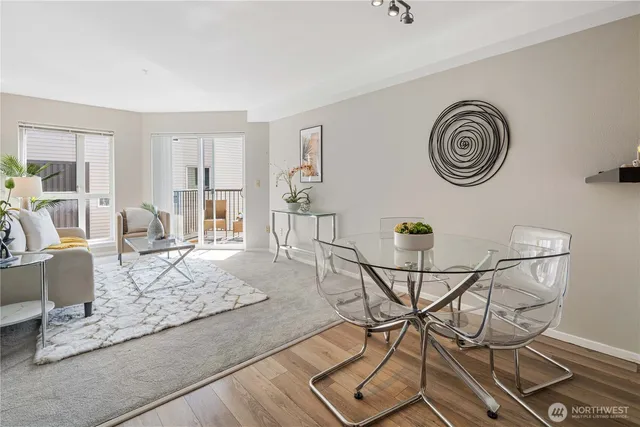 $344,990 | 4020 Aurora Avenue North, Unit 302, Seattle, WA 98103