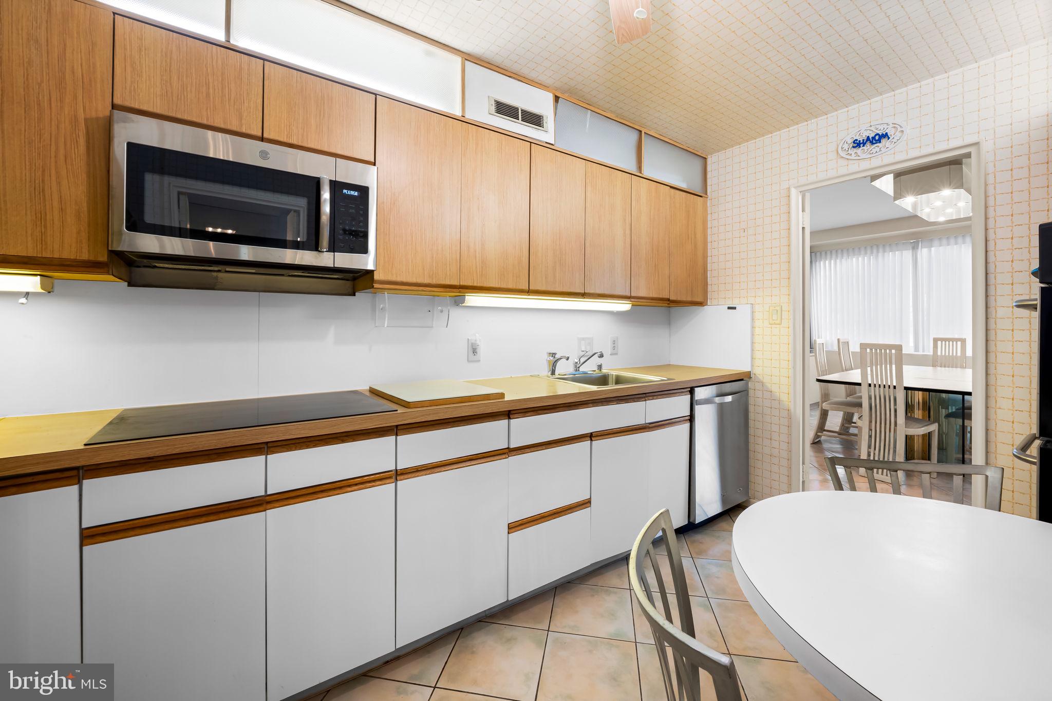 11 Slade Avenue, Unit 101A Baltimore, MD 21208 - Photo 13 of 41