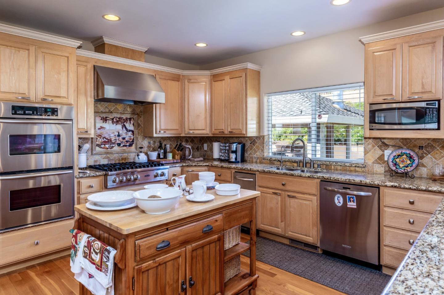 741 Riverside Road Hollister, CA 95023 - Photo 11 of 38 Gallery Image 11