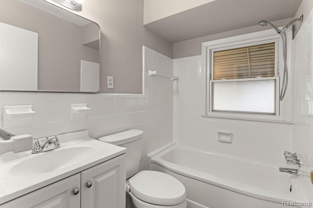 9241 Allen Road Allen Park, MI 48101 - Photo 14 of 31 Gallery Image 14