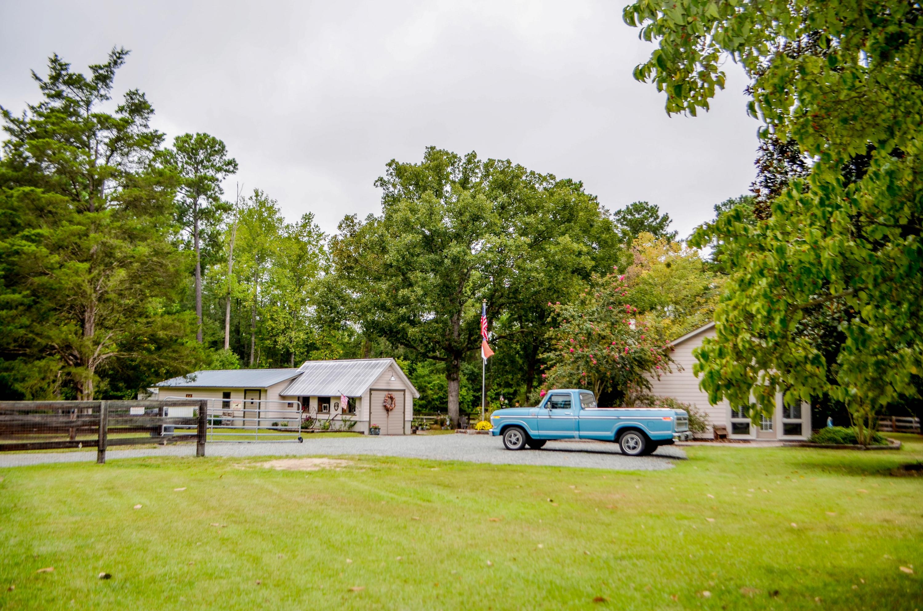 1055 Aiken Road Vass, NC 28394 - Photo 5 of 32 1055 (3)