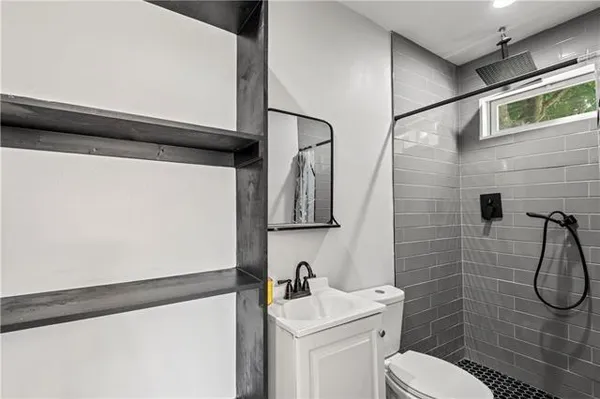 $2,000 | 906 Flood Street, New Orleans, LA 70117