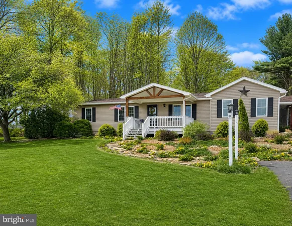 $194,300 | 5561 Highland Kane Road, Kane, PA 16735