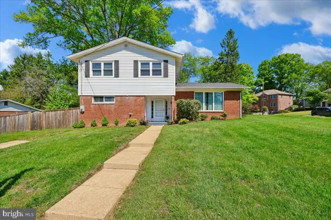 $595,000 | 5001 Aspen Hill Road, Rockville, MD 20853