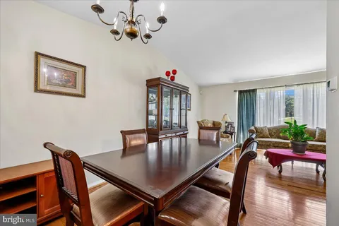 $595,000 | 5001 Aspen Hill Road, Rockville, MD 20853