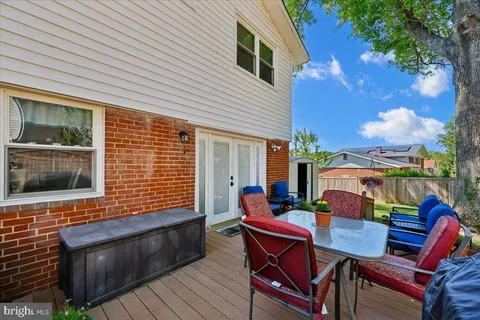 $595,000 | 5001 Aspen Hill Road, Rockville, MD 20853