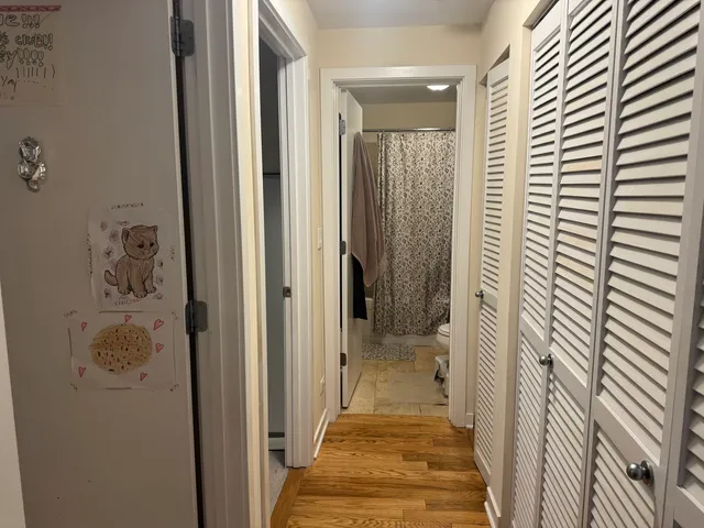 $269,000 | 2501 West Bryn Mawr Avenue, Unit 201, Chicago, IL 60659