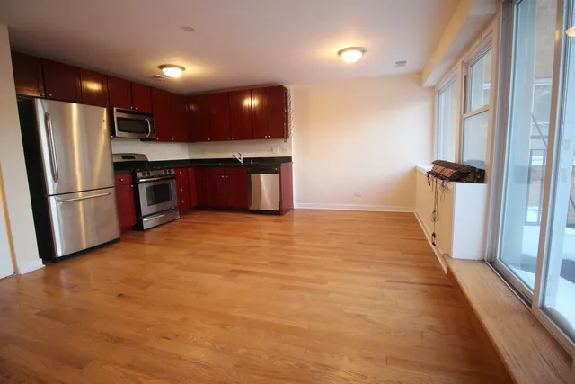 $269,000 | 2501 West Bryn Mawr Avenue, Unit 201, Chicago, IL 60659