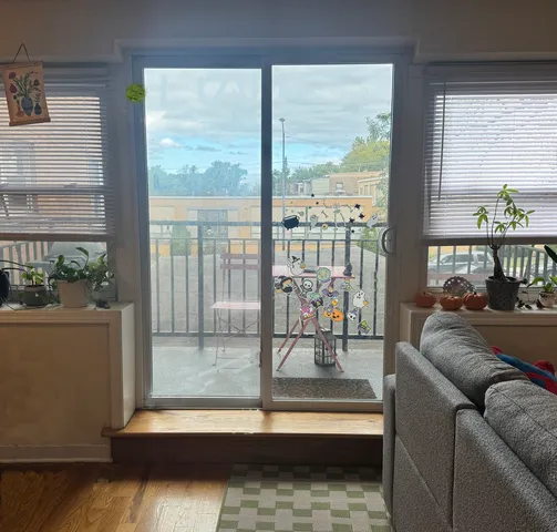 $269,000 | 2501 West Bryn Mawr Avenue, Unit 201, Chicago, IL 60659