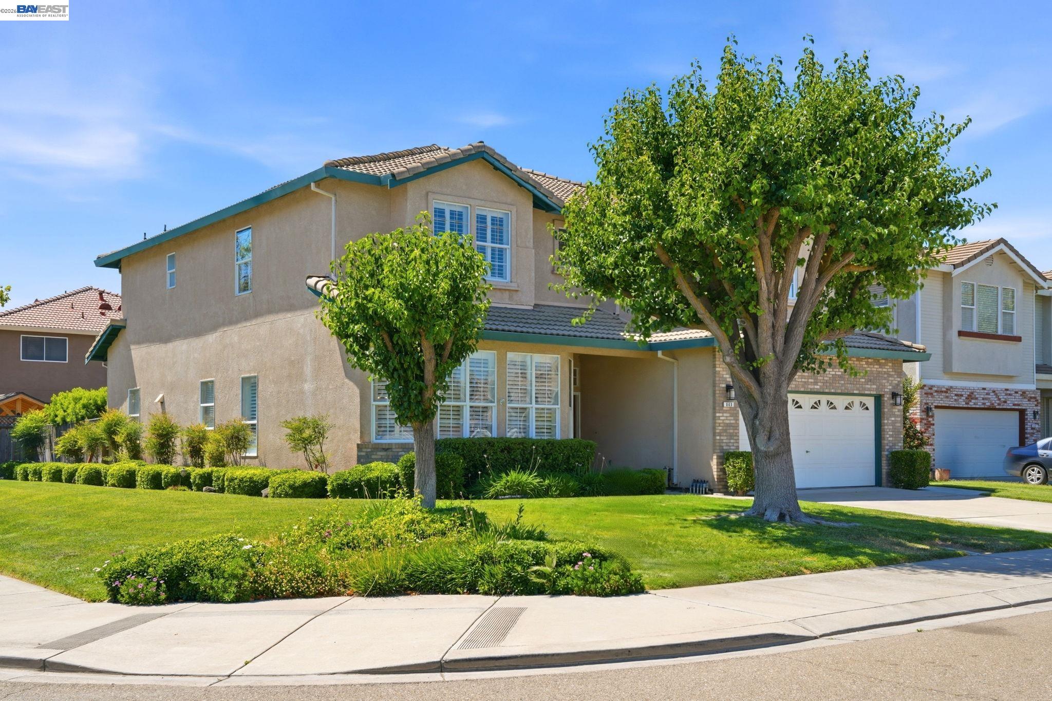 663 Clay Way Ripon, CA 95366 - Photo 3 of 50