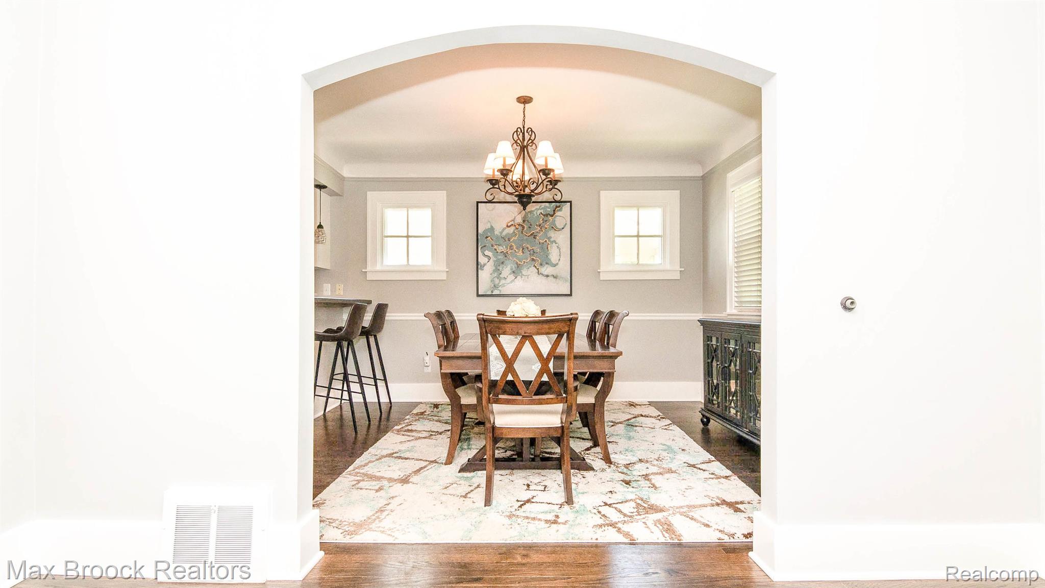 121 Woodside Road Royal Oak, MI 48073 - Photo 9 of 49 Gallery Image 9