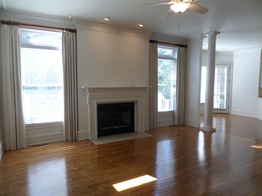19 Rockingham Road Oak Ridge, TN 37830 - Photo 6 of 37 Family Room