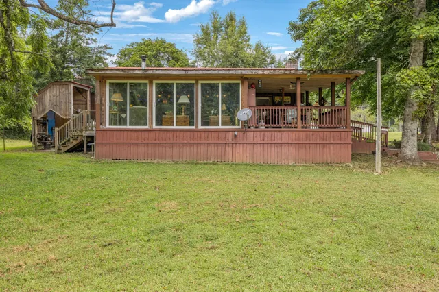 $345,000 | 120 Wallace Drive, Waynesboro, TN 38485