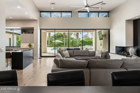 $6,395,000 | 9148 North 66th Place, Paradise Valley, AZ 85253