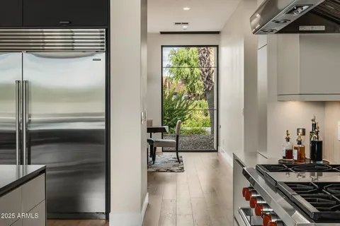 $6,395,000 | 9148 North 66th Place, Paradise Valley, AZ 85253