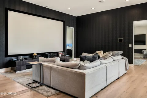 $6,395,000 | 9148 North 66th Place, Paradise Valley, AZ 85253