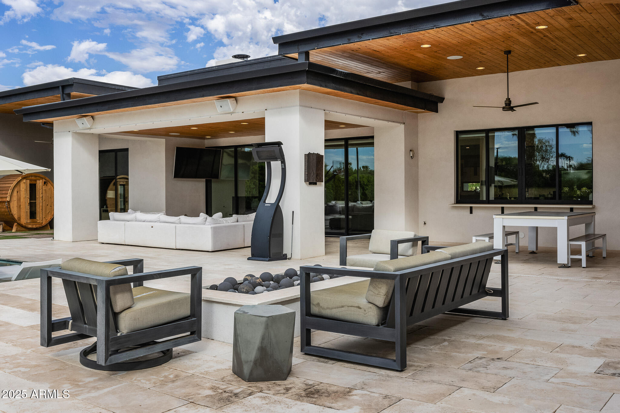 9148 North 66th Place Paradise Valley, AZ 85253 - Photo 43 of 65 48firepit lounge