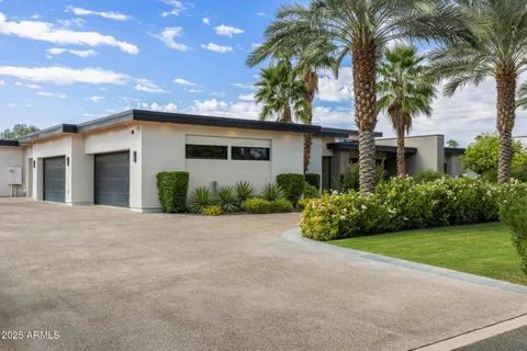 $6,395,000 | 9148 North 66th Place, Paradise Valley, AZ 85253