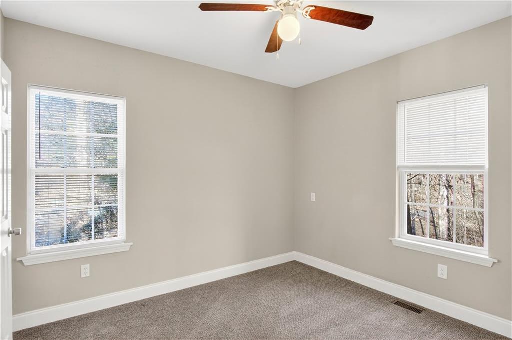 3016 Pathway Road Gainesville, GA 30501 - Photo 21 of 44 an empty room with windows