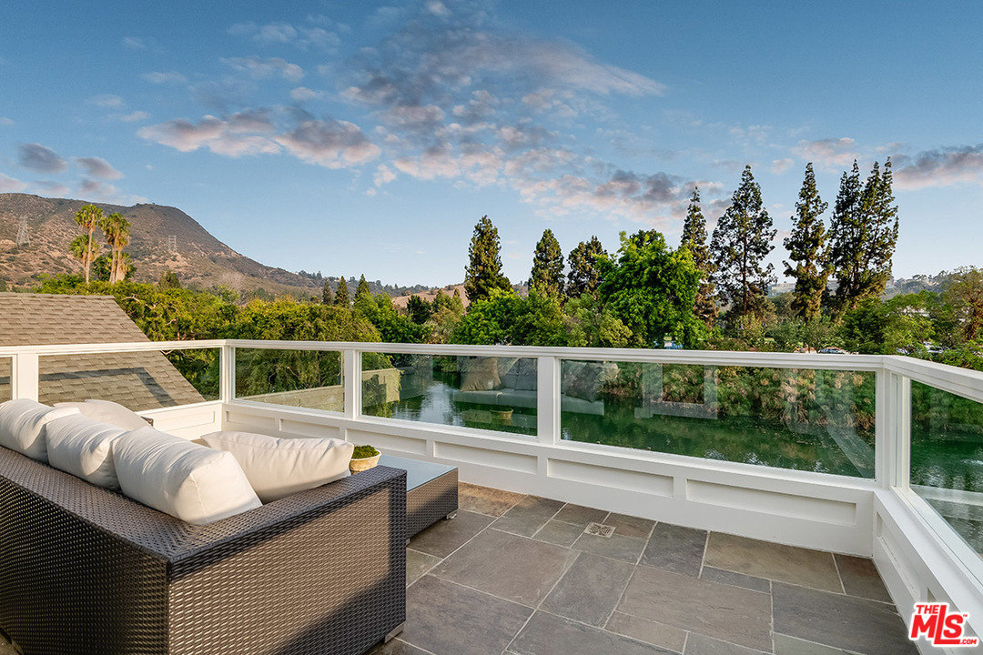 231 South Valley Street Burbank, CA 91505 - Photo 28 of 43 a view of roof deck with furniture
