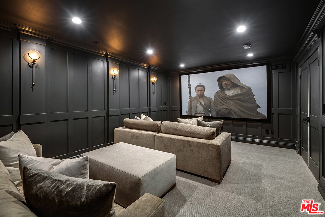 231 South Valley Street Burbank, CA 91505 - Photo 33 of 43 a media room with furniture