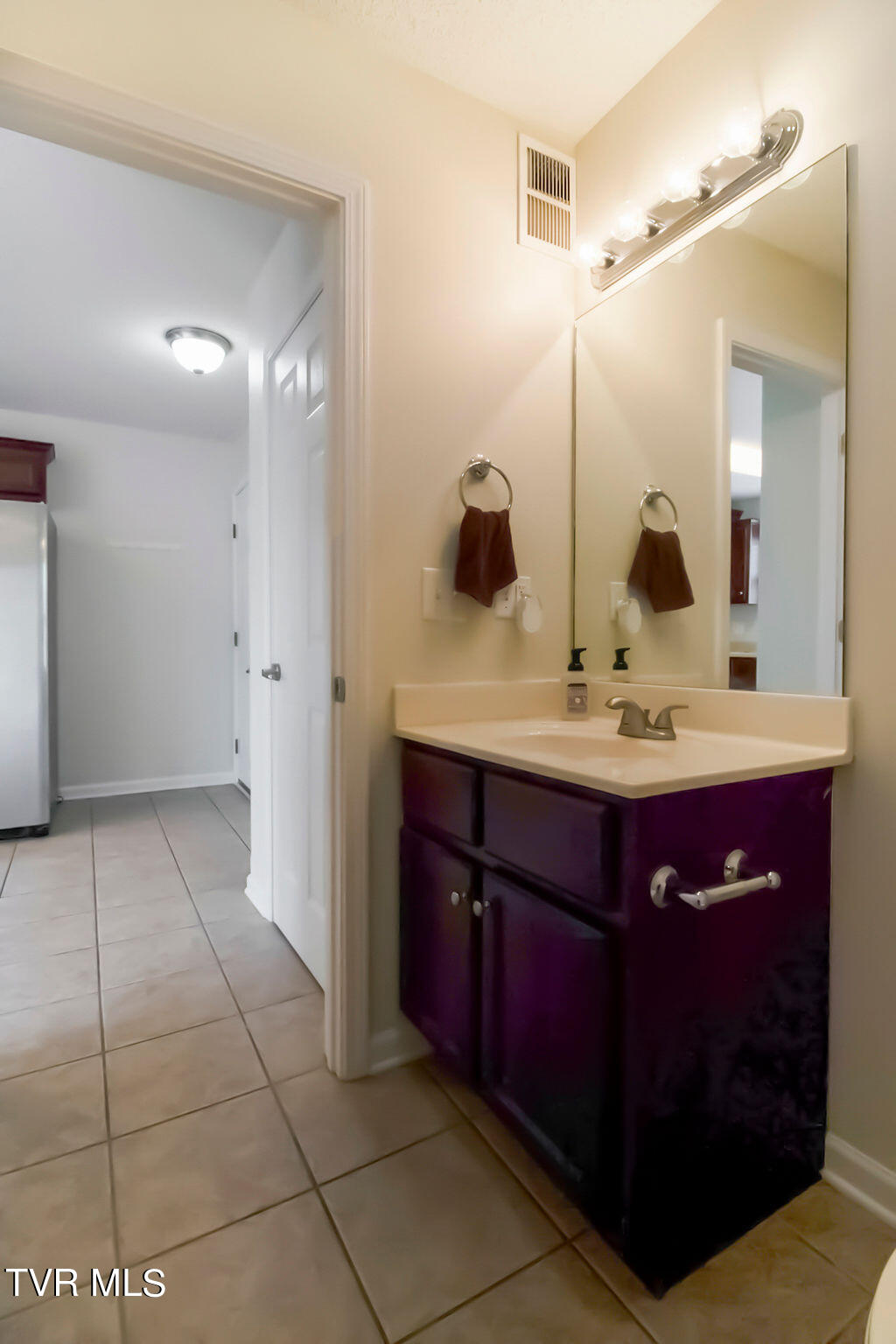 147 Old State Route, Unit 5 Jonesborough, TN 37659 - Photo 27 of 29 24