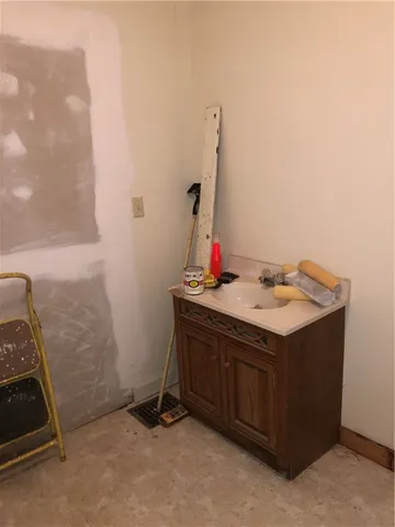 $67,500 | 162 Chestnut Street, Oneonta, NY 13820