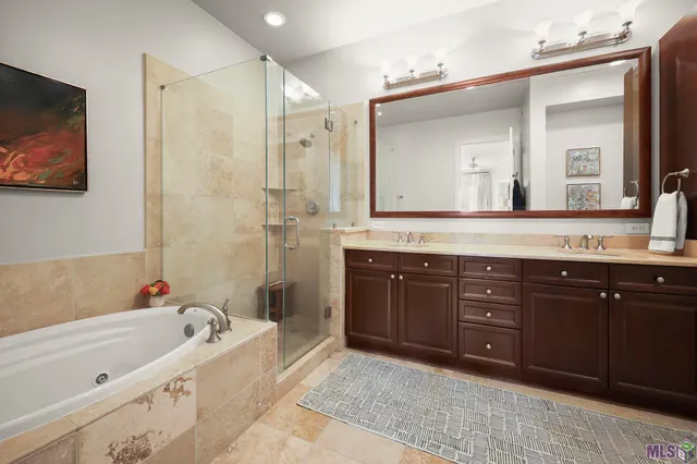 $560,000 | 998 Stanford Avenue, Unit 311, Baton Rouge, LA 70808