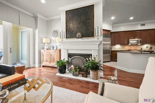 $560,000 | 998 Stanford Avenue, Unit 311, Baton Rouge, LA 70808