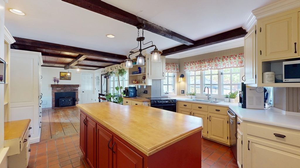 110 Cross Street Andover, MA 01810 - Photo 14 of 40