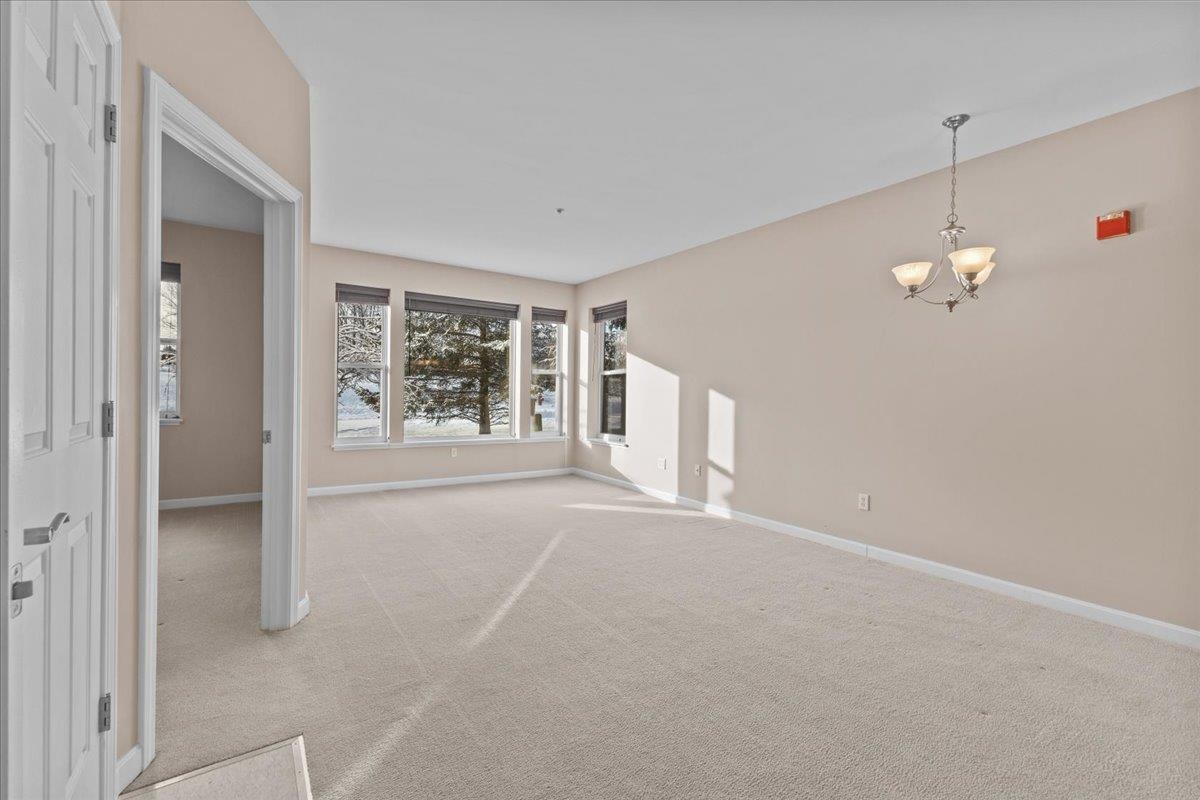 160 Wiley Road, Unit 102 Colchester, VT 05446 - Photo 9 of 26 Gallery Image 9