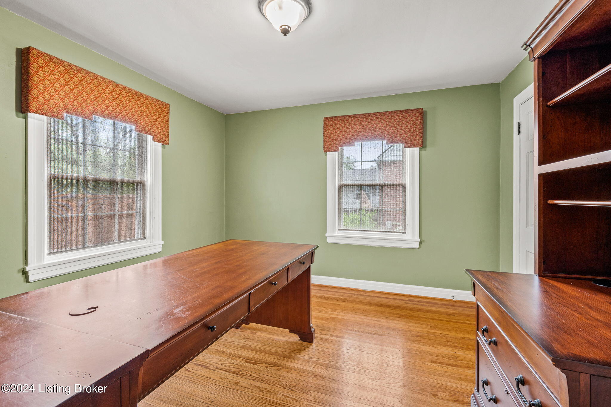 3007 Dundee Road Louisville, KY 40205 - Photo 19 of 40 19-web-or-mls-3007-dundee-rd