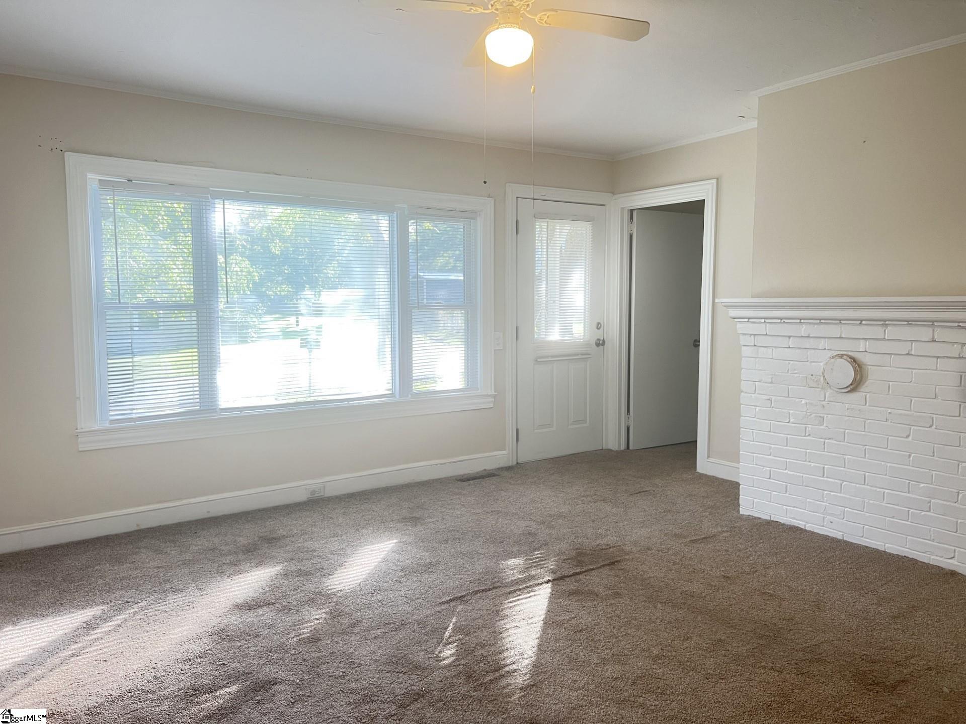 303 Blue Ridge Street Easley, SC 29640 - Photo 7 of 17 Gallery Image 7