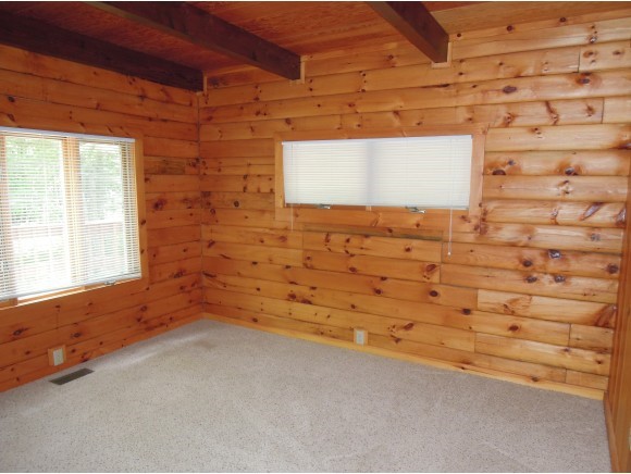 239 Hemlock Hill Road Wardsboro, VT 05360 - Photo 8 of 26 Gallery Image 8