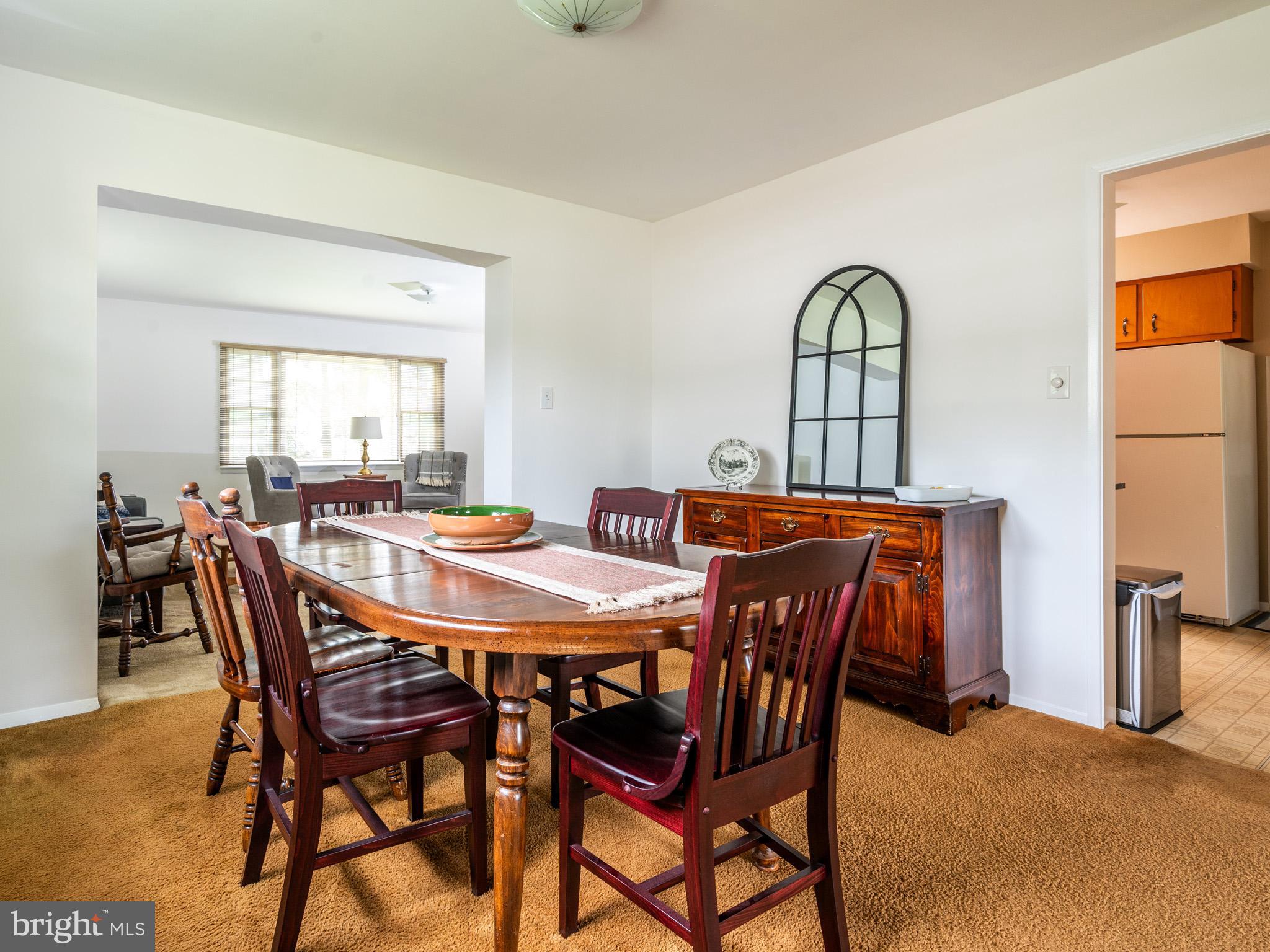 5227 Forman Court Springfield, VA 22151 - Photo 11 of 31 Dining Room