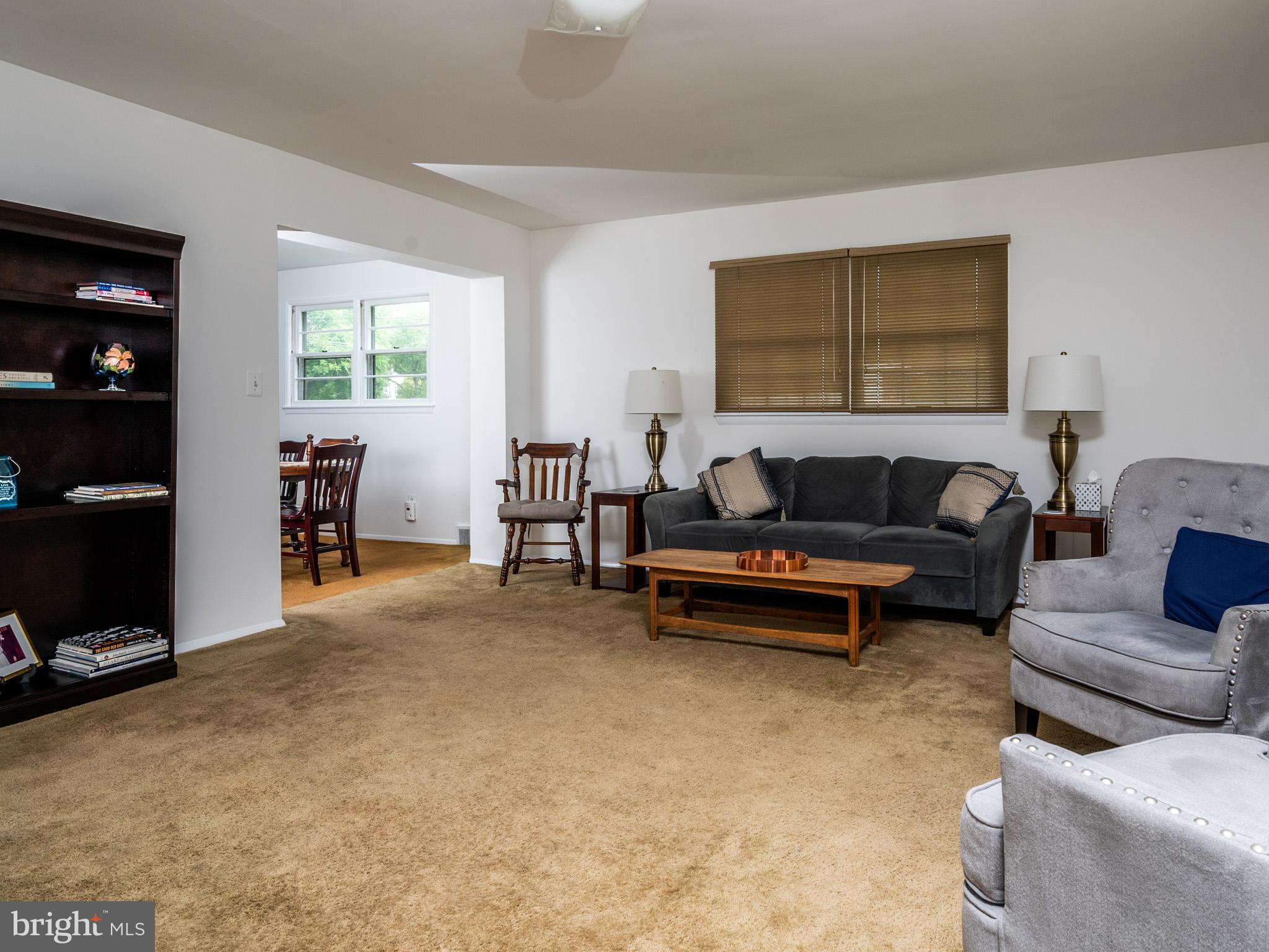 5227 Forman Court Springfield, VA 22151 - Photo 16 of 31 Family Room