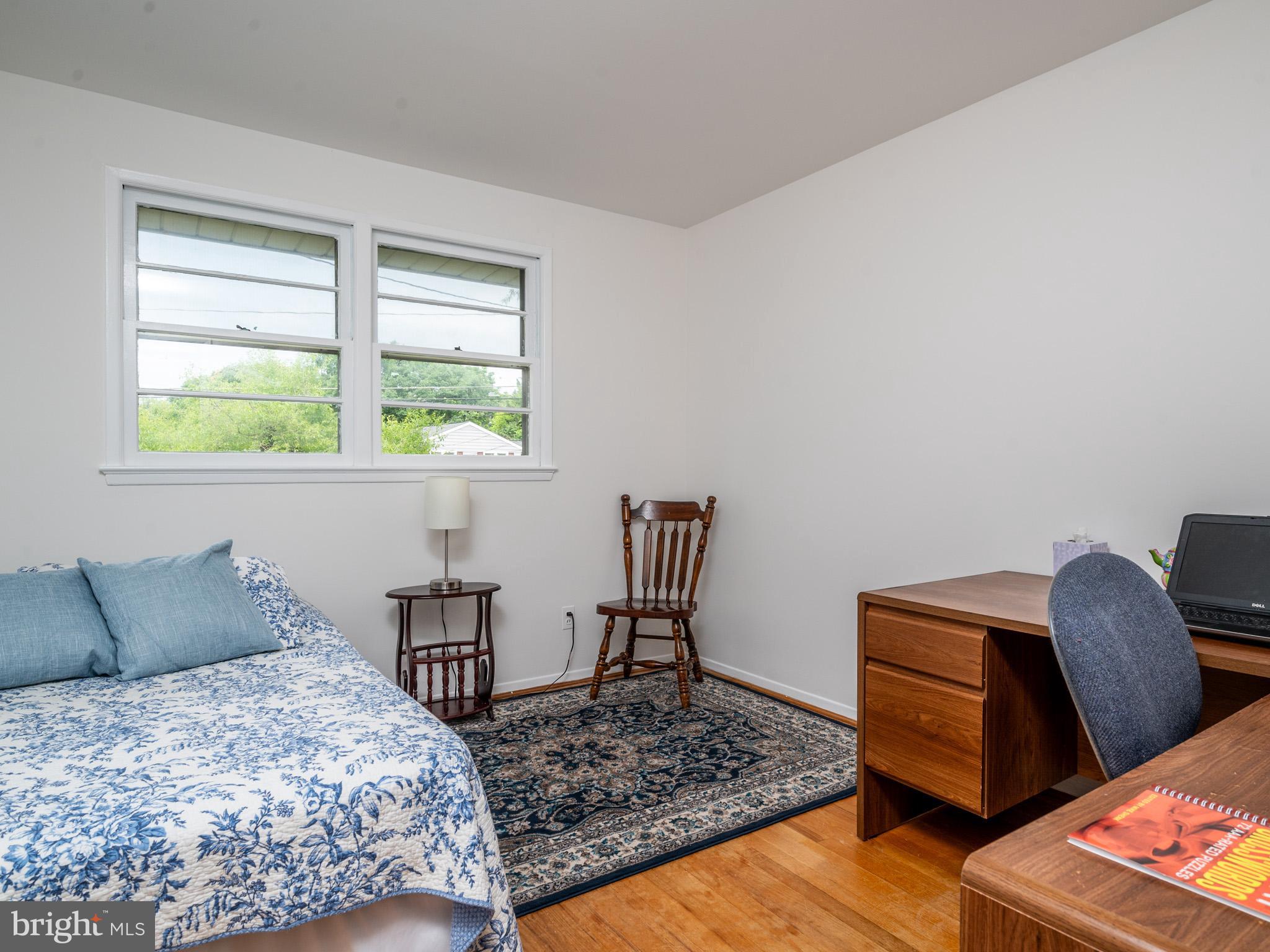 5227 Forman Court Springfield, VA 22151 - Photo 21 of 31 Bedroom 3