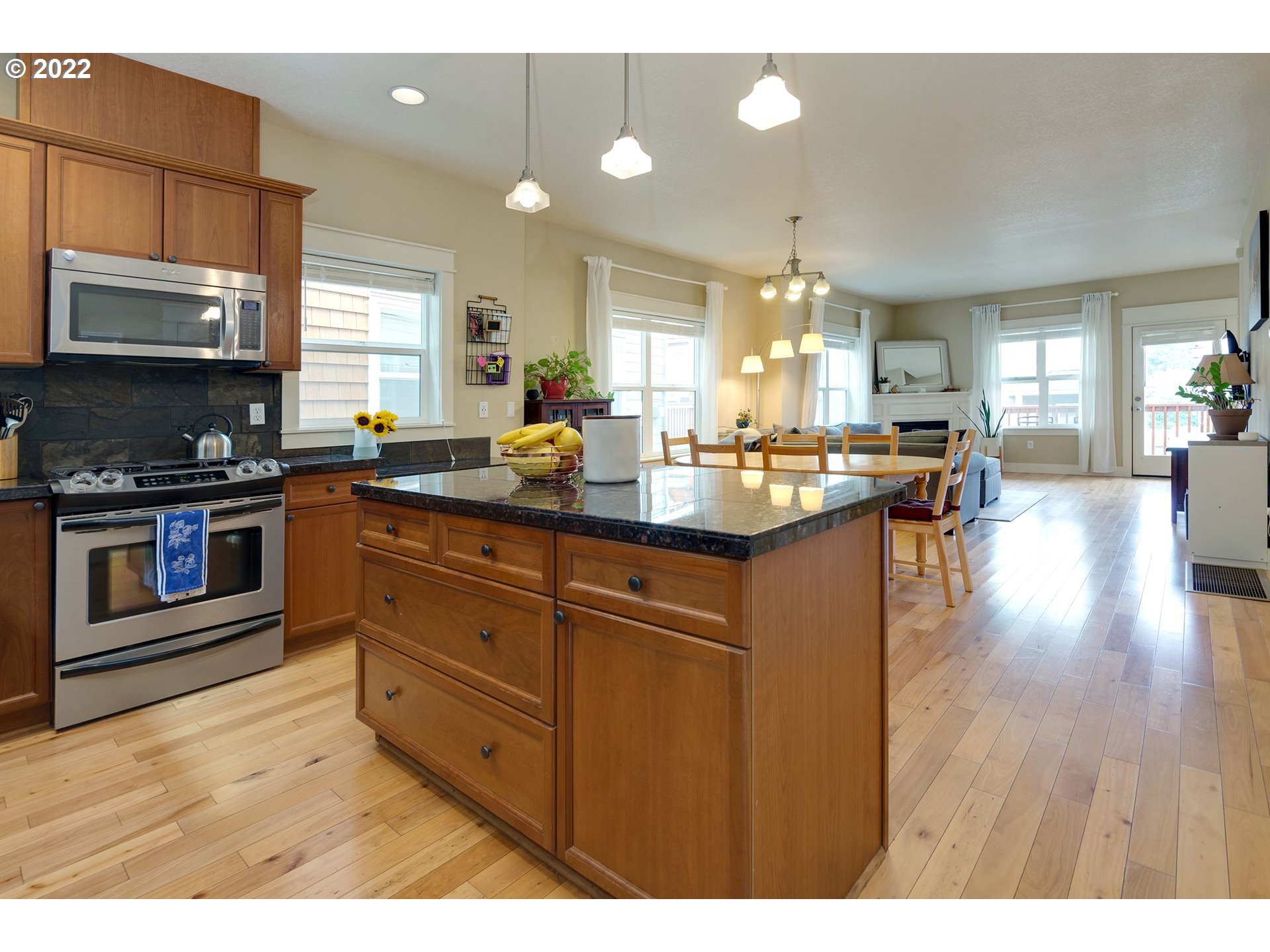 5227 Southwest Shattuck Road, Unit 4 Portland, OR 97221 - Photo 2 of 22 Gallery Image 2