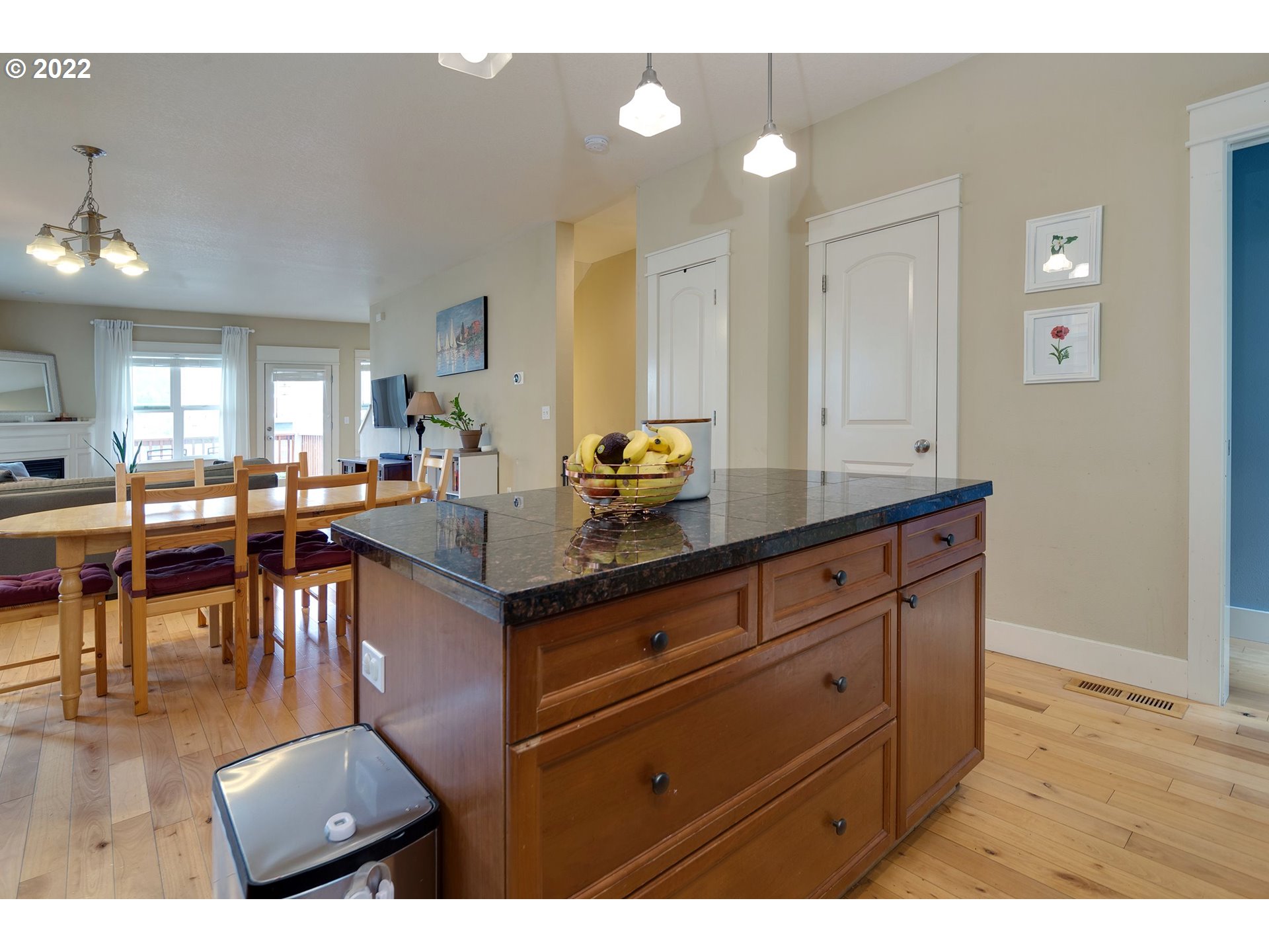 5227 Southwest Shattuck Road, Unit 4 Portland, OR 97221 - Photo 4 of 22 Gallery Image 4