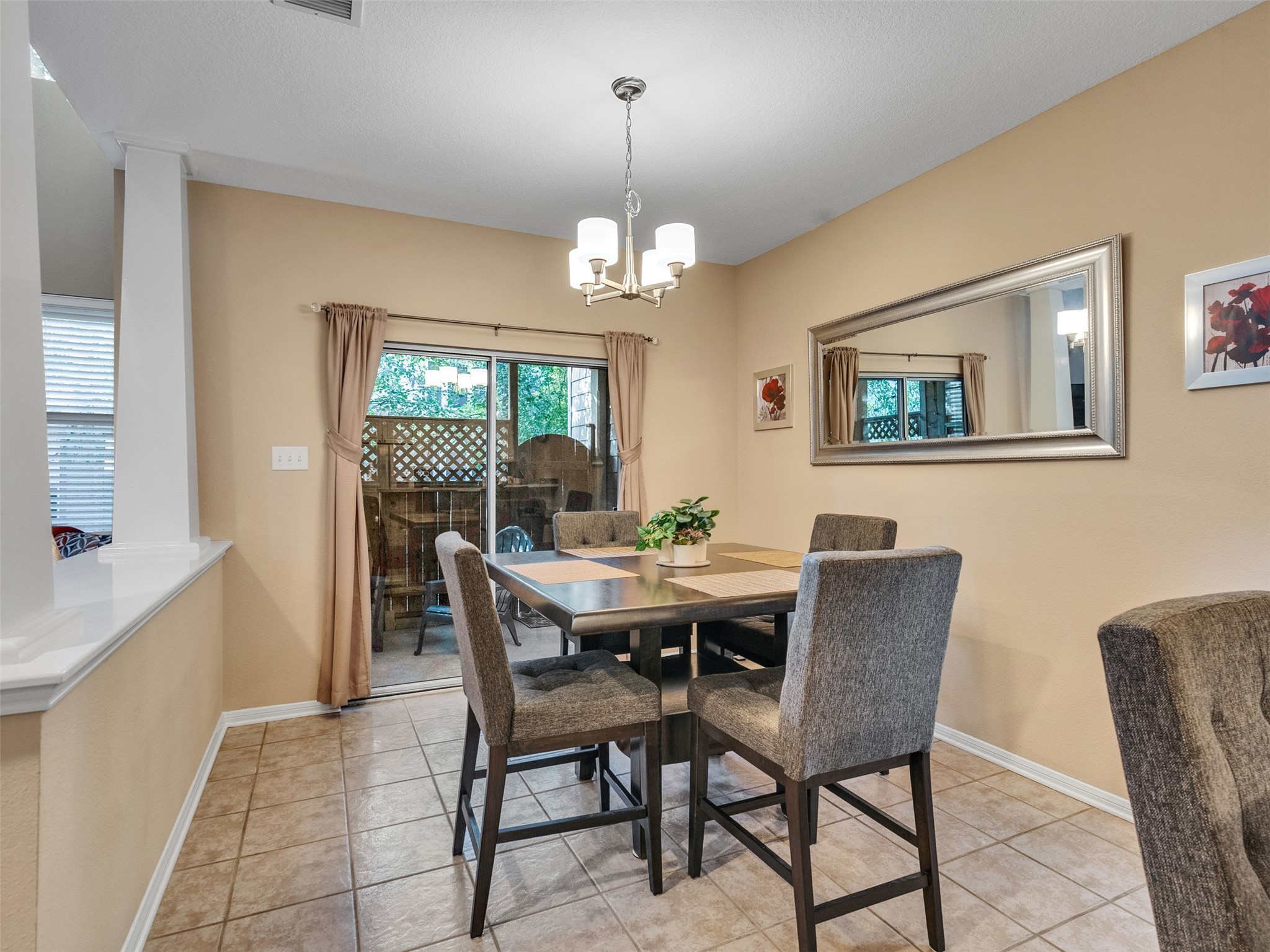 83 Scarlet Woods Court, Unit 83 The Woodlands, TX 77380 - Photo 11 of 34 Spacious Dining room